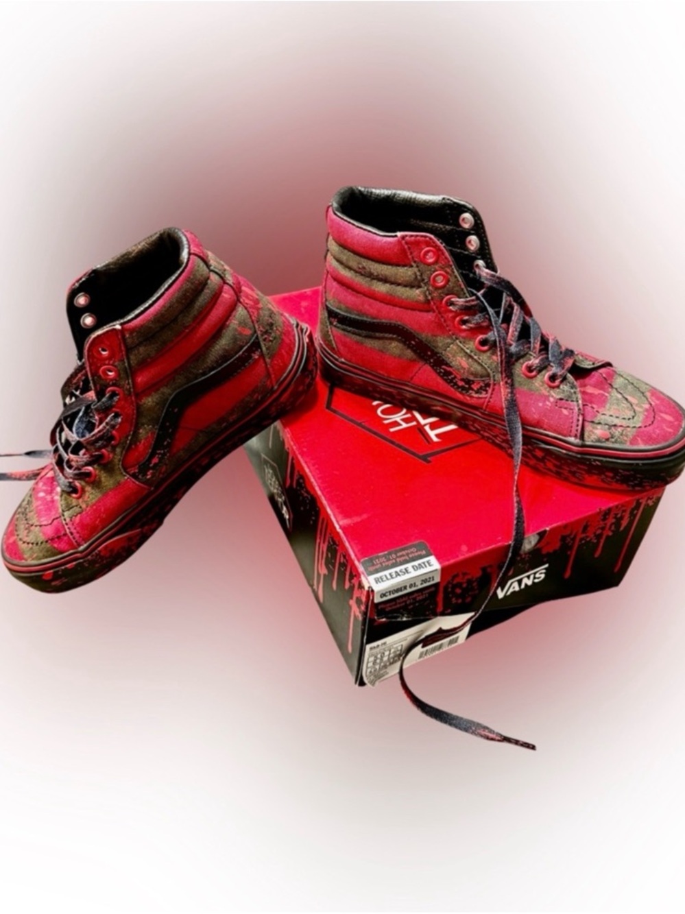 Vans “Nightmare on Elm Street” High-Top Sneakers with blood splatters! New! - Picture 12 of 13